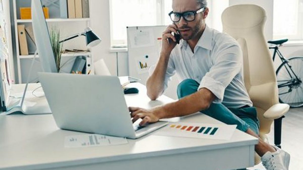 Le 12 Migliori Cuffie per Smart Working - Hi-Stuff.com