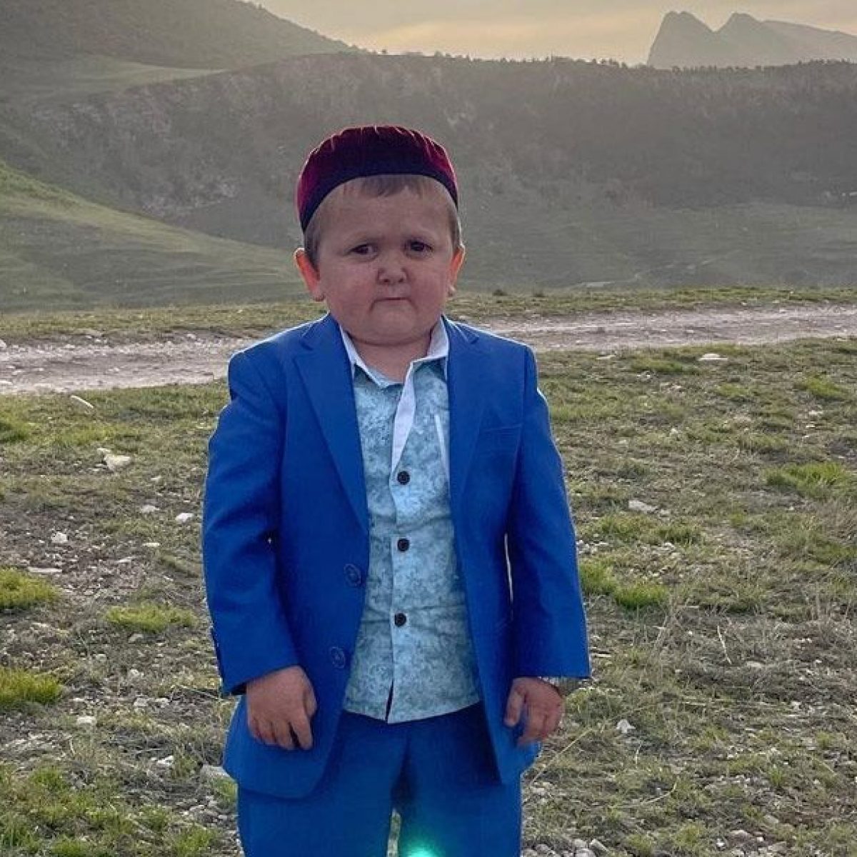 Quanti Anni Ha Mini Khabib Il Lottatore Che Imita I Colossi Della Mma E Sembra Un Bambino