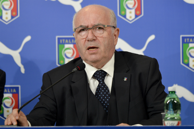 Tavecchio caccia Ventura, ma non si dimette Tavecchio caccia Ventura, ma non si dimette