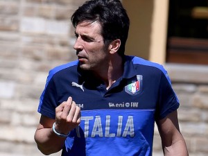 Buffon è morto, ma è una bufala del web