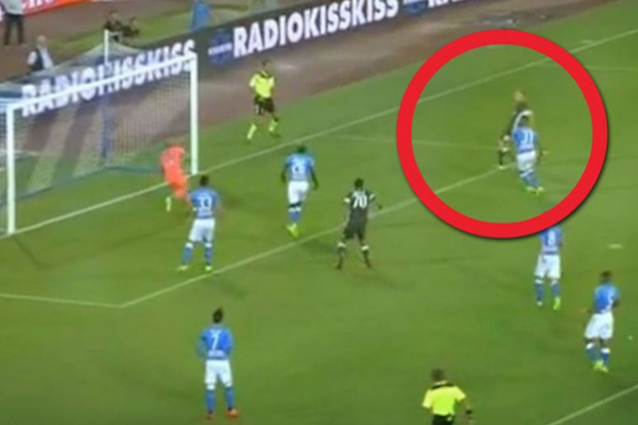 Abate vicino al gol