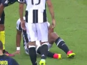 Benatia ko, entra Barzagli