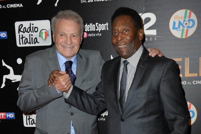 Foto Gian Mattia D'Alberto / LaPresse 26-05-2016 Milano spettacolo premiere del film 'Pele'' nella foto: Pele', Jose' Altafini Photo Gian Mattia D'Alberto / LaPresse 26-05-2016, Milan 'Pele'' premiere in the photo: Pele', Jose' Altafini