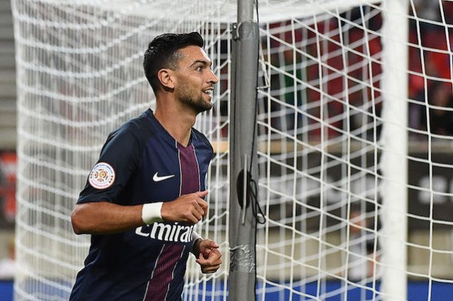 Pastore non dimentica l'Italia: aiuta a raccogliere fondi per i terremotati