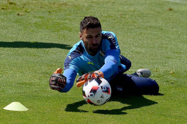 Sirigu, addio Siviglia: riparte dall’Osasuna, fanalino di coda nella Liga