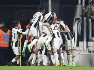 Juventus, in 18 giorni doppie sfide a Napoli e Barcellona