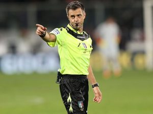Champions, il Borussia critica in diretta social Rizzoli: "Fallo. Fallo? E' Fallo!"