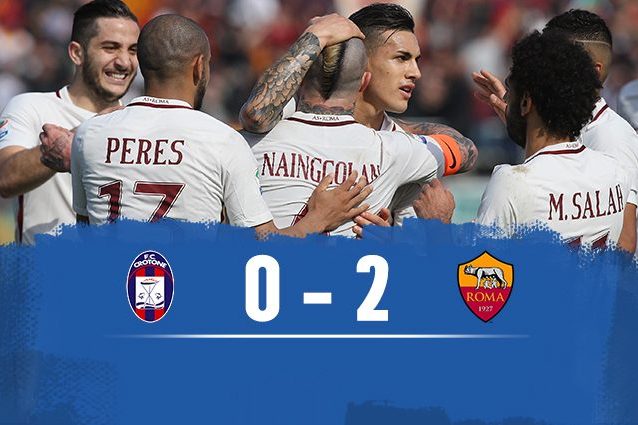 Nainggolan e Dzeko, la Roma vince a Crotone (2-0) e supera il Napoli