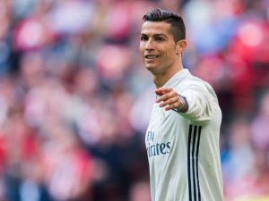 Zizou lo sostituisce, Ronaldo sbotta: "Perché proprio io? Fottiti"