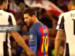Bonucci chiede la maglia a Messi: "La manata di Chiellini? Era per caricarmi"