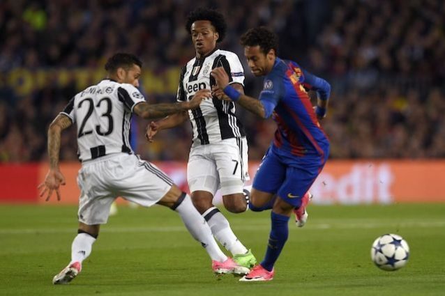 Neymar, che azione. Chiellini è un muro