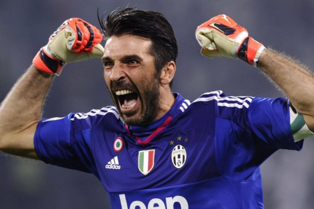 Buffon supera Zanetti