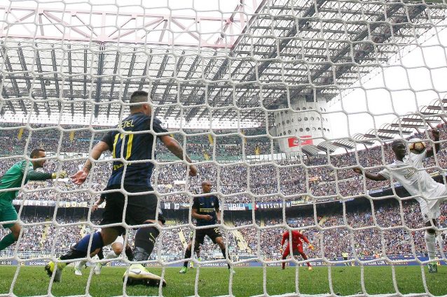 Il Milan pareggia al 97', Balotelli: "Non parla più nessuno adesso?"