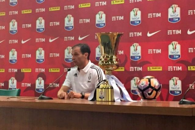 Mandzukic e Dybala in dubbio, Allegri: "Devo valutare le loro condizioni"