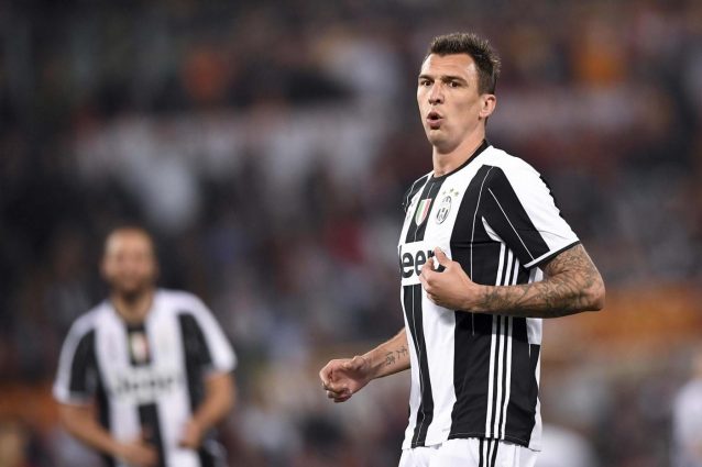 Juve, botta alla schiena, Mandzukic rischia di saltare la finale di Coppa Italia