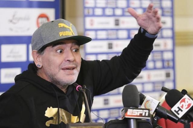 Napoli, festa al San Paolo per i 30 anni del primo scudetto: invitato Maradona