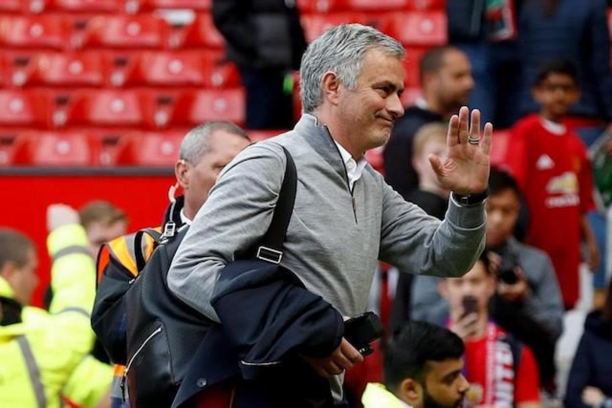 Mourinho in sala stampa per 10: No domande, no conferenza ...
