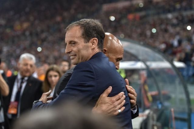 Inizia Roma-Juventus. Cambio nella quaterna arbitrale