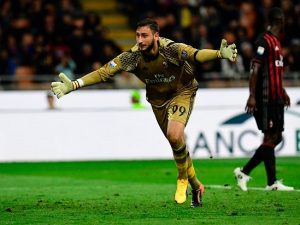 Antonio Donnarumma, difende Gigio: "Chi lo insulta non è tifoso del Milan, lui sì"