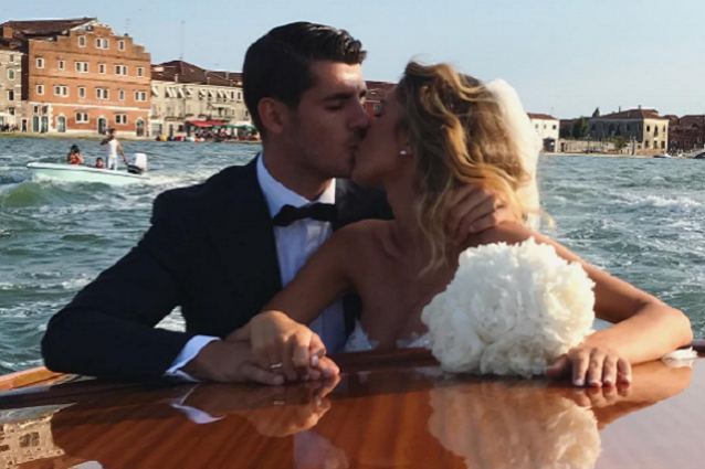 Morata convola a nozze con la bella Alice: cerimonia blindata, le foto solo sui social