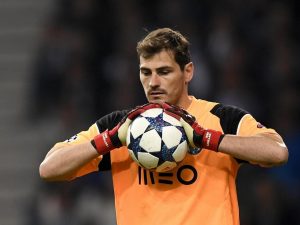 Mercato, Casillas offerto al Napoli: De Laurentiis ci sta pensando