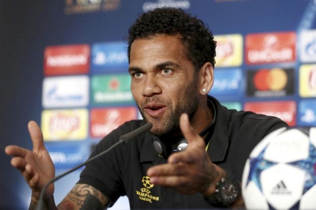 Calciomercato: Dani Alves al PSG, beffato il City. La Juve va su Aurier