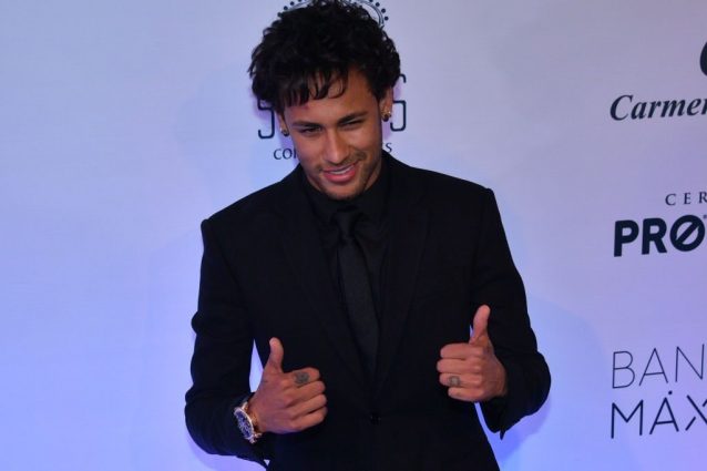Neymar pagato 222 milioni dal Psg. Affare del secolo da oltre 600 milioni di euro