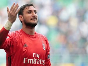 Donnarumma, ecco la firma: Gigio ha rinnovato con il Milan fino al 2021