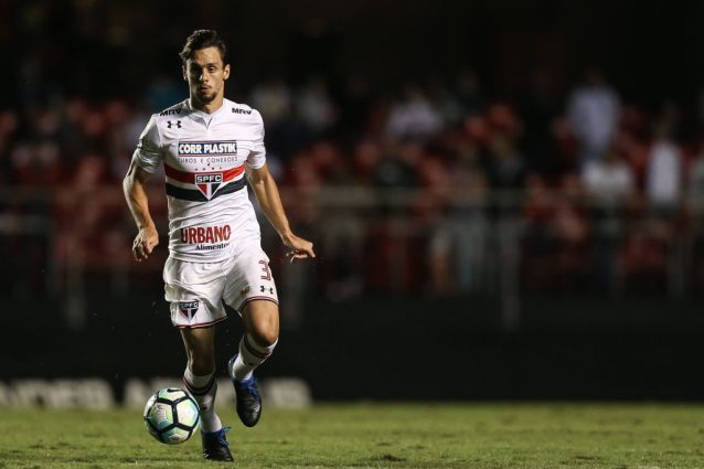 Calciomercato Roma, ultime notizie: se parte Manolas c'è Rodrigo Caio