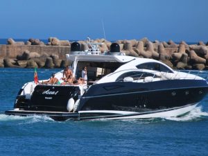 Formentera, blitz della polizia tributaria sullo yacht di Cristiano Ronaldo