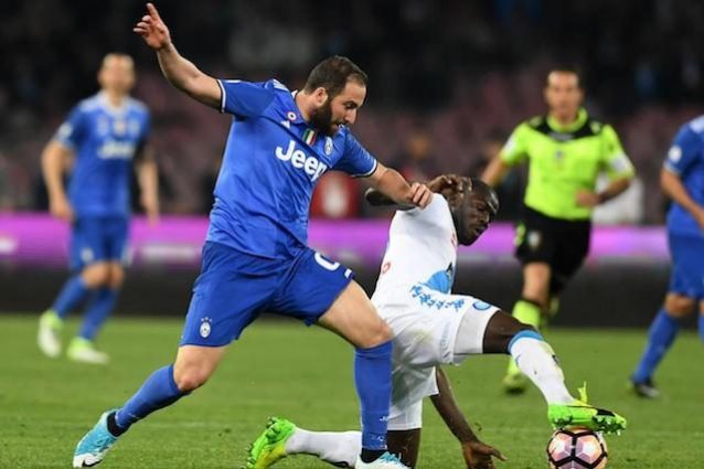 Il Napoli batte Higuain in tribunale: niente arretrati per il 'Pipita' Il Napoli batte Higuain in tribunale: niente arretrati per il 'Pipita'