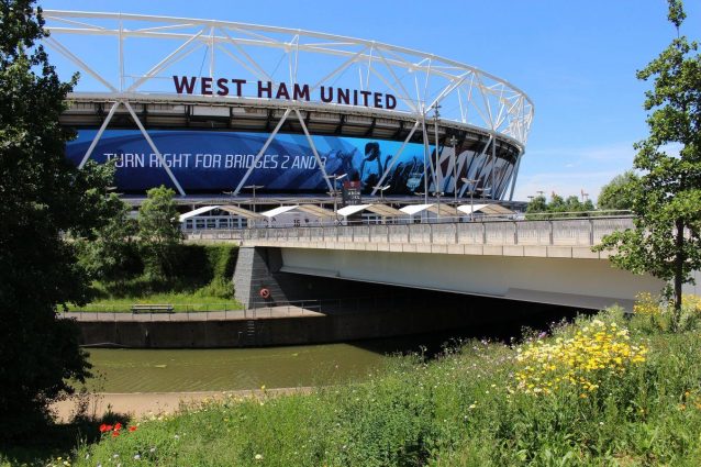 Lite Social, il Bayern Monaco sfotte il West Ham "La vostra sala trofei è vuota"