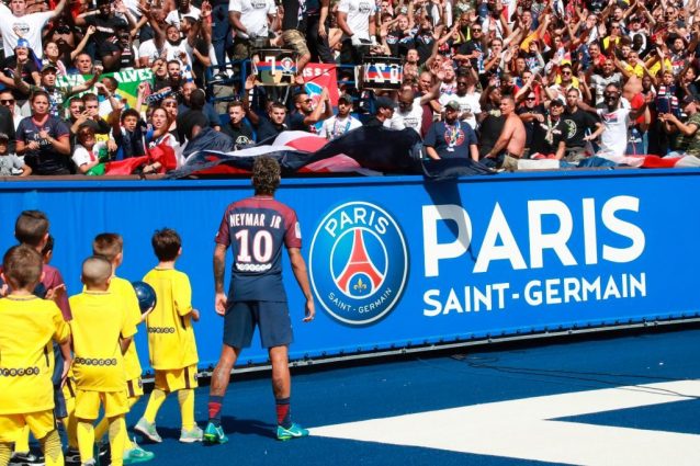 Neymar Senior: "Via dal Barcellona per 'colpa' di Messi"