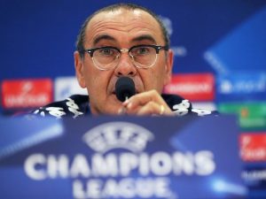 Champions League, Sarri: "Napoli dimentica l'andata. Balotelli e Sneijder? Vanno fermati"