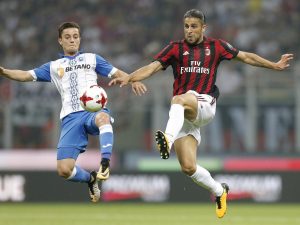 Fantacalcio listone: 5 difensori goleador da prendere all'asta