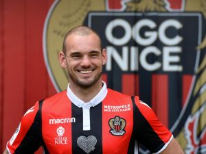 Nizza, Sneijder all’attacco: “Voglio la qualificazione in Champions”