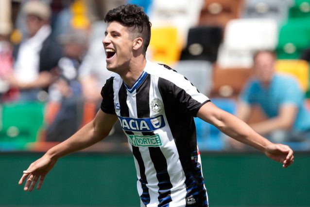 Udinese, brutto infortunio per Perica: distorsione con interessamento ai legamenti