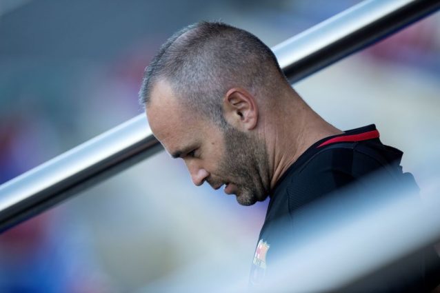 Andres Iniesta ha firmato a vita con il Barcellona Andres Iniesta ha firmato a vita con il Barcellona