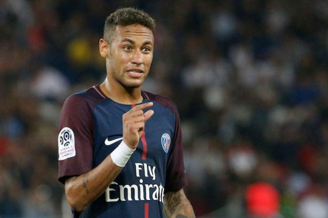 Neymar e Mbappé al Psg, l'Uefa apre un'indagine per il Fair play finanziario