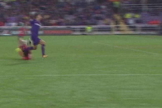 La Fiorentina protesta per un intervento dubbio di Berisha