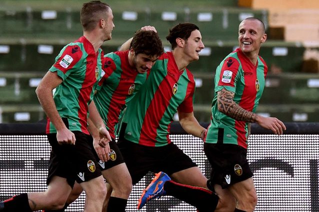 Ternana, mister Pochesci: "Ibrahimovic? Con noi farebbe fatica a trovare un posto"