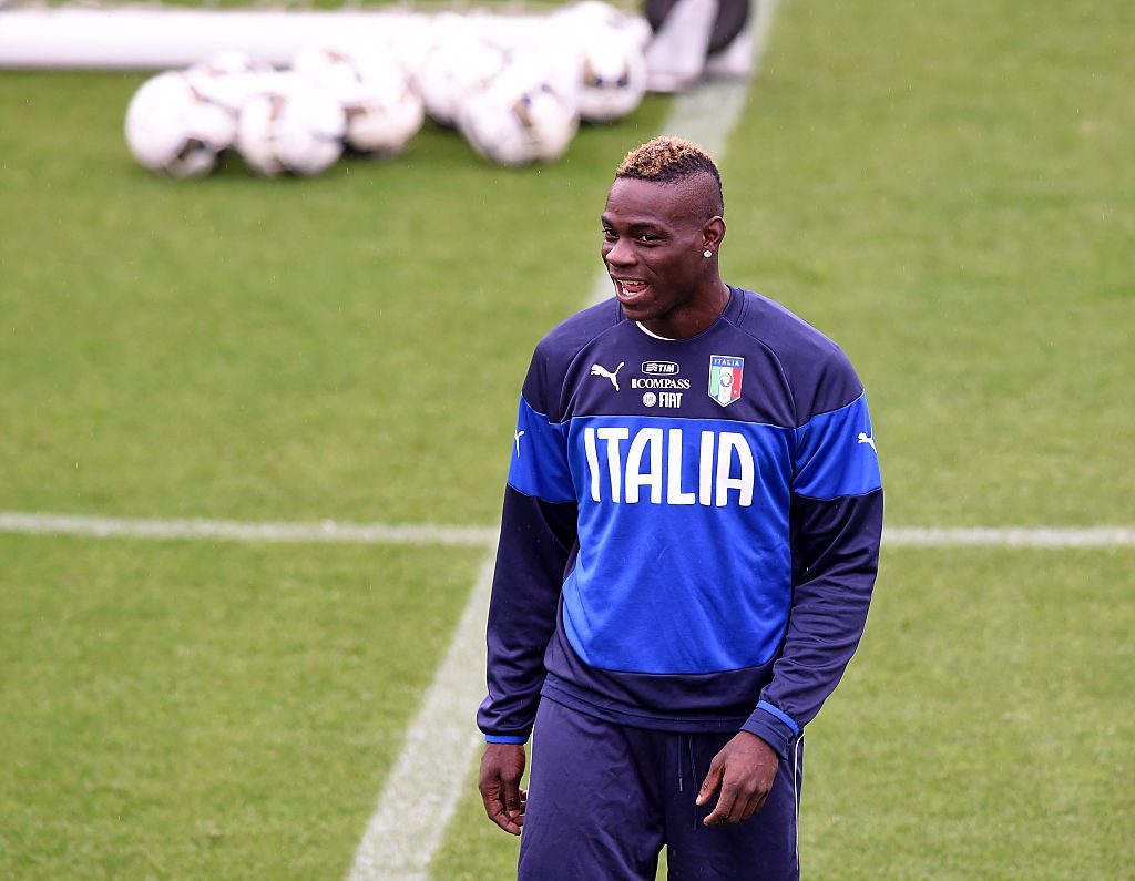 Italia-Svezia, Balotelli avverte Ibra: “Zlatan questa volta perdi. Stasera tutti insieme 'forza azzurri'”