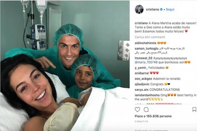 Cristiano Ronaldo padre per la quarta volta: è nata Alana Martina Cristiano Ronaldo padre per la quarta volta: è nata Alana Martina