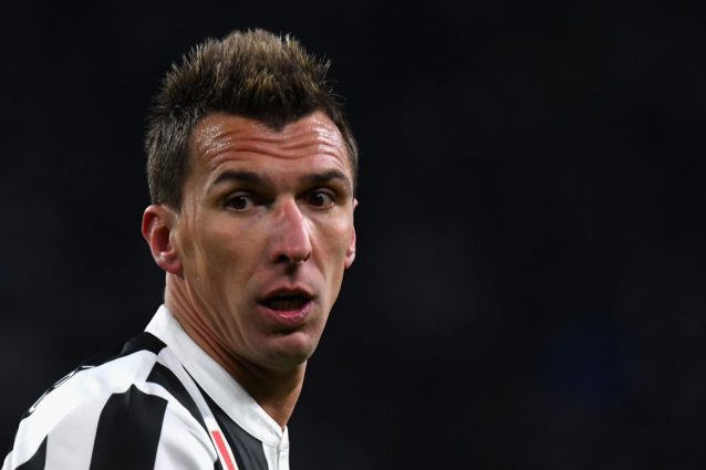 Juventus Mandzukic in dubbio per la gara con l’Olympiacos. Howedes ko lungo stop