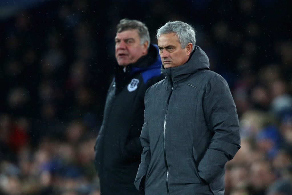 Clamoroso a Manchester: Mourinho pronto alle dimissioni Clamoroso a Manchester: Mourinho pronto alle dimissioni