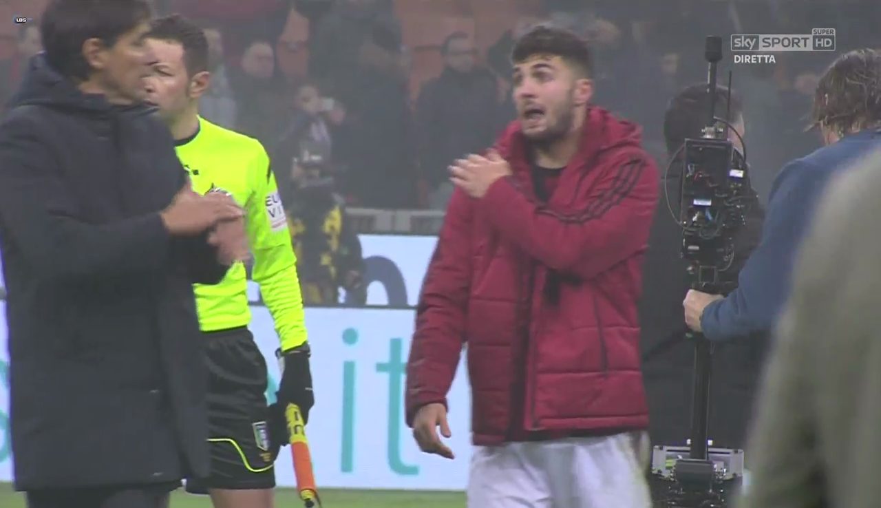 Gesto involontario, nessuna squalifica per Cutrone Gesto involontario, nessuna squalifica per Cutrone