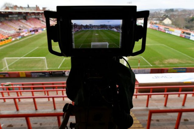 Diritti Tv sul calcio: aumentano le distanze tra Sky e Mediapro Diritti Tv sul calcio: aumentano le distanze tra Sky e Mediapro