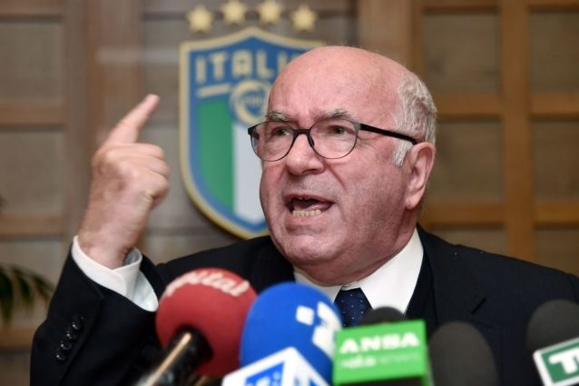 Tavecchio: “Senza i tagli del Coni avrei tenuto Conte. E sullo stipendio di Ventura…”