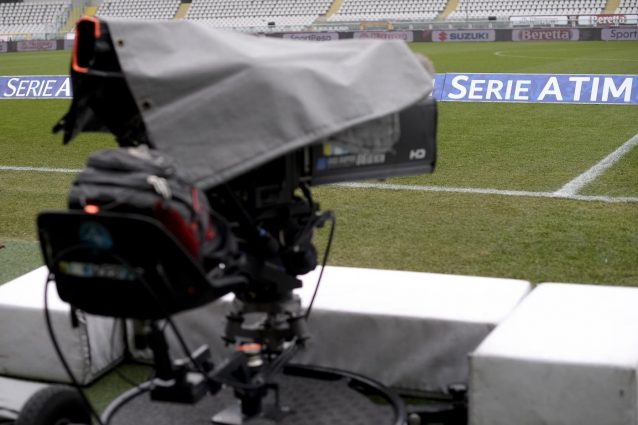 Lega Serie A, diritti tv: bando aperto ai teatri. Novità sulla Primavera Lega Serie A, diritti tv: bando aperto ai teatri. Novità sulla Primavera