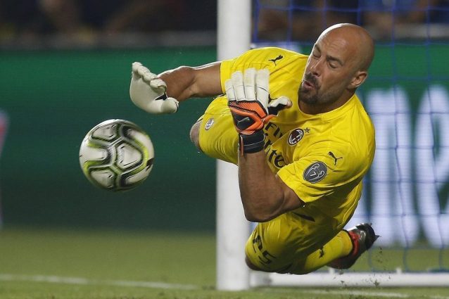 https://static.fanpage.it/wp-content/uploads/sites/9/2018/07/reina-milan-chelsea-mercato-1532619320608-638x425.jpg